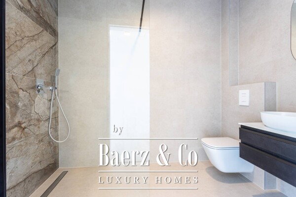 photo 17 Brela, an imposing villa with a panoramic view