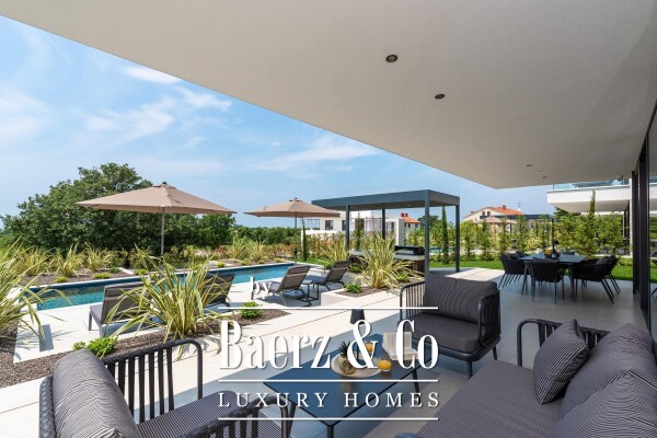 photo 3 Istria, Poreč, elegant Villa with pool and sea view ( V3 )