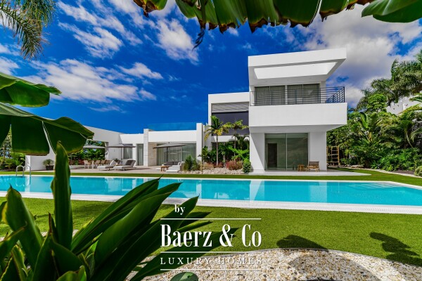 photo 3 Exquisite Newly Built Villa Tenerife south