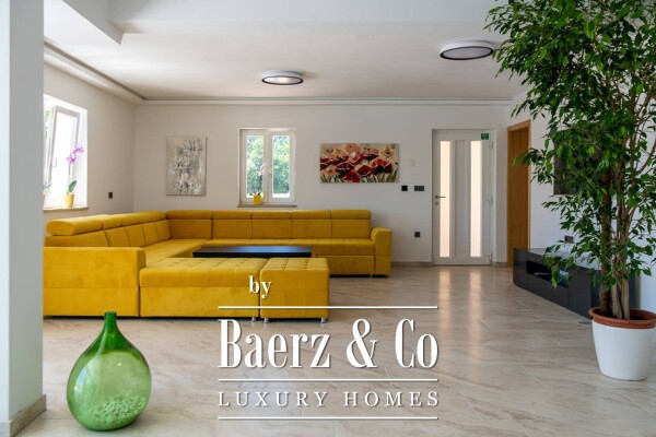 photo 26 Barban, two beautiful houses, with a large pool on a spacious plot of land