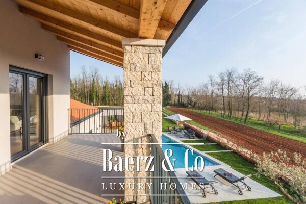 photo 18 Sveti Lovreč, a beautiful villa with a swimming pool on a landscaped garden of 1874m2