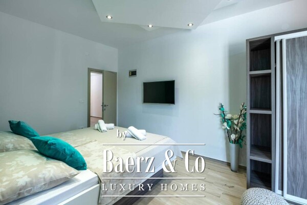 photo 29 Pula, apartment house with a swimming pool on a landscaped garden, 350 m from the sea