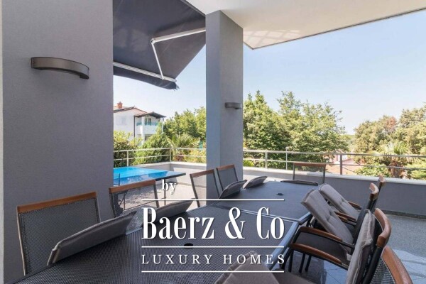 photo 5 Pula, Pješčana Uvala attractive detached villa on a large plot