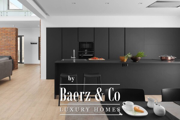 photo 9 Liznjan, an imposing villa with a swimming pool