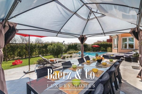 photo 6 Pula, Nova Veruda, superb villa with pool near the sea