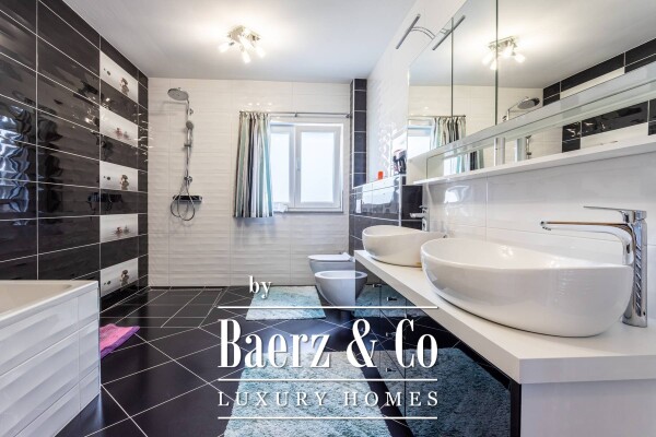 photo 29 Trogir, Okrug Gornji, beautiful villa with sea view