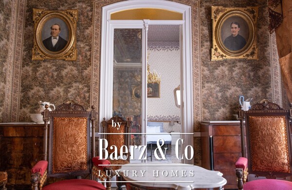 photo 9 MANSION HOUSE IN THE HEART OF THE OLD TOWN