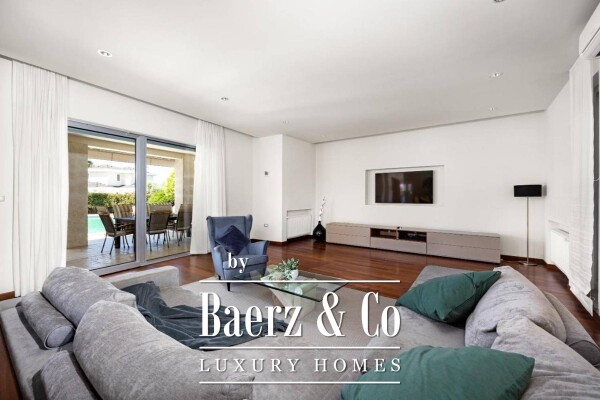 photo 10 Istria, Banjole, beautiful villa NKP 277 m2 on a large garden, 300 m from the sea