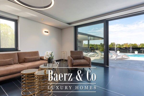 photo 2 Istria, Funtana, exclusive villa first row to the sea