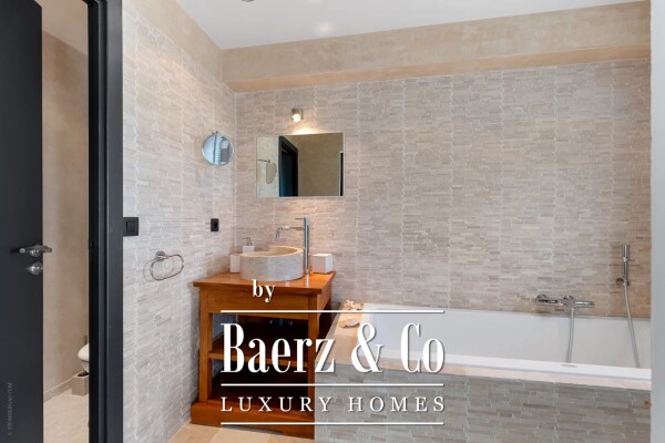 photo 30 Magnificent Californian Villa Offering  Breathtaking View