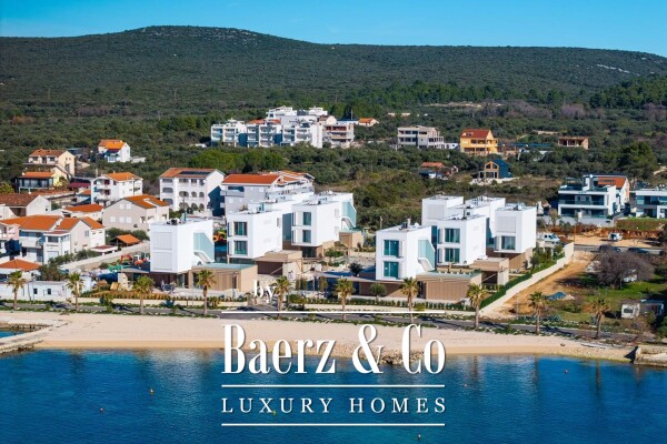 photo 7 Turanj, villas Turris, beautiful semi-detached villa with garden and swimming pool