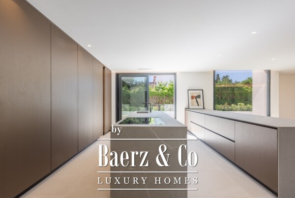 photo 6 Beautiful luxury home in Sotogrande, Sotogrande Costa - Reyes y Reinas