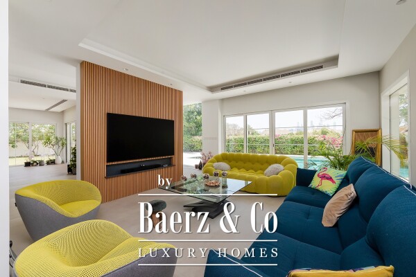 photo 7 Beautiful upgrades | Fully Furnished | Lake view