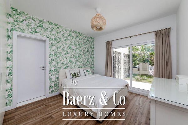 photo 17 Beautiful upgrades | Fully Furnished | Lake view