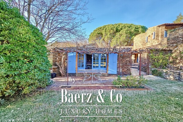 photo 12 charming Provencal 16th century farmhouse with stunning view