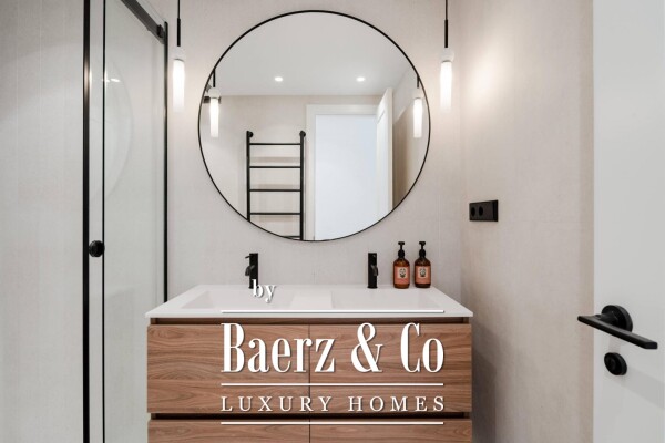 photo 12 Exclusivity and Refinement: Prestigious Apartment in the Heart of Barcelona