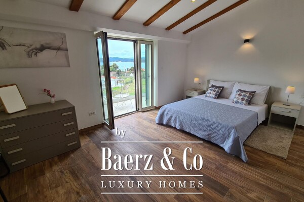 photo 17 Lopud – A luxury stone villa for sale with a panoramic view of the sea and islands.