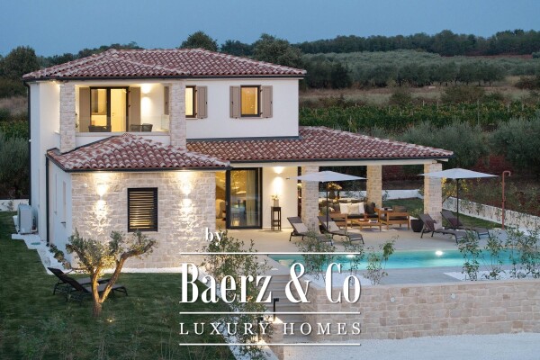 photo 18 Istria, Poreč - Gedići, beautiful modern stone villa NKP 165 m2 with swimming pool