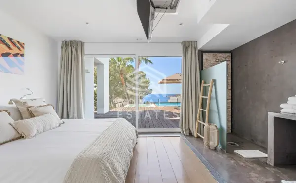 photo 8 Beautiful luxury home in Cala moli