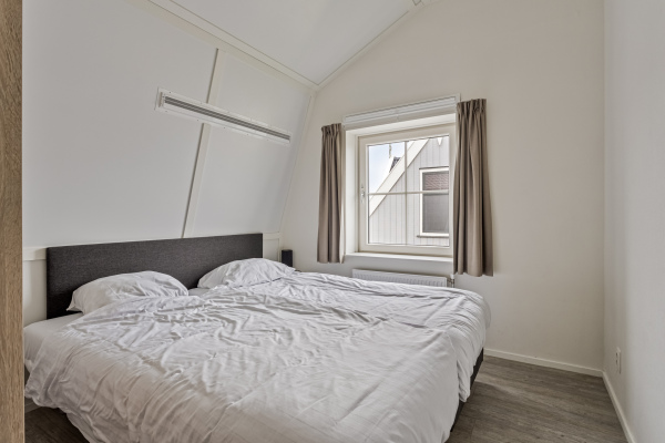 photo 27 Zeedijk 2 434