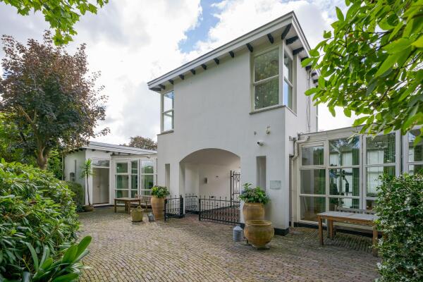 photo 64 Hoge Rijndijk 320