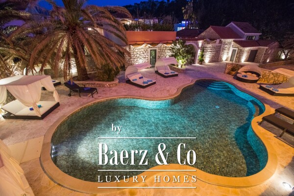 photo 2 Dubrovnik - surrounding area, residential and business complex