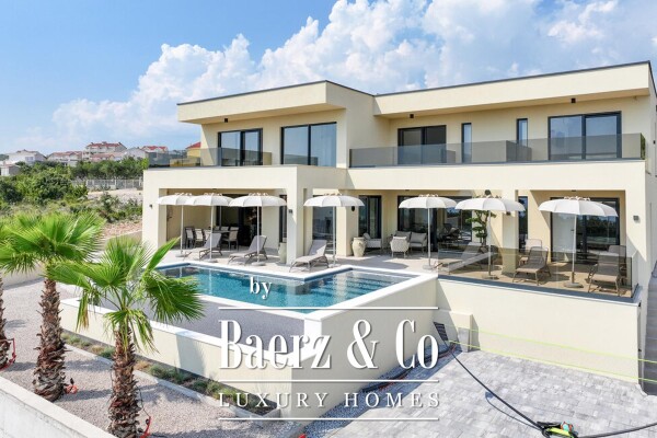 photo 2 Zadar, Maslenica, Luxury villa with pool and unobstructed sea view 254 m²