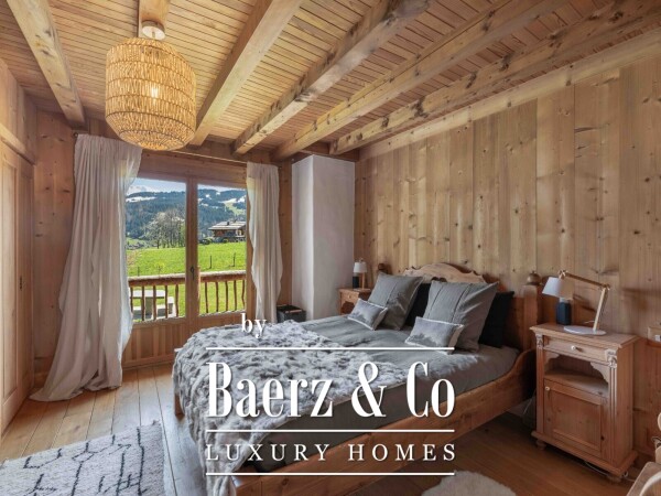 photo 10 6-BEDROOM CHALET - PANORAMIC VIEWS OF MONT-BLANC