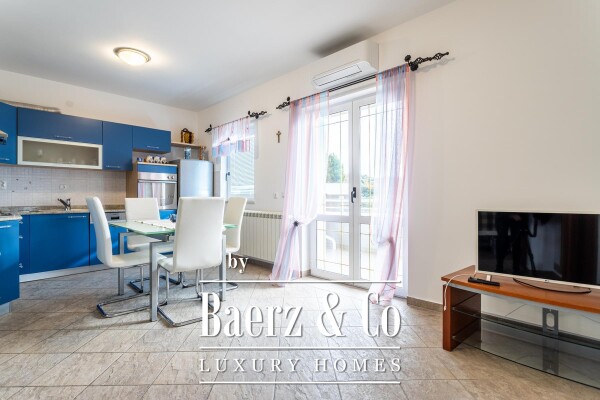 photo 10 Primošten, Beautiful villa with a large swimming pool