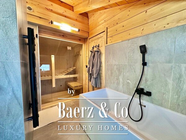 photo 8 4 BEDROOM APARTMENT- ON THE SLOPES