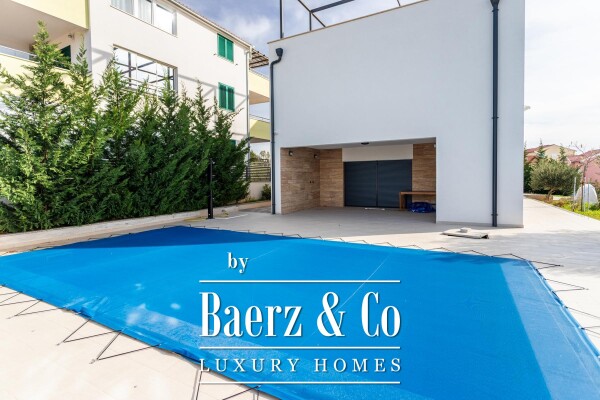 photo 5 Rogoznica, beautiful villa with a pool