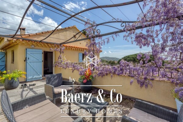 photo 19 Property with 2 Villas and Swimming Pool - Le Lavandou