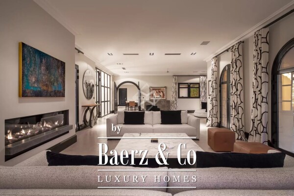 photo 6 Joint sole agency. Elegant Provencal villa in a closed estate