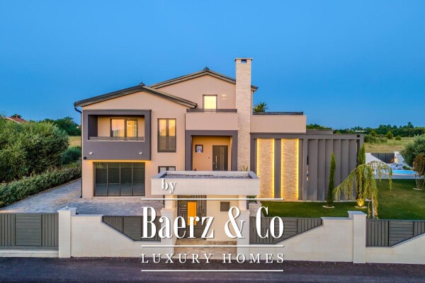 photo 8 Zadar, Privlaka, modern house with swimming pool and auxiliary facility