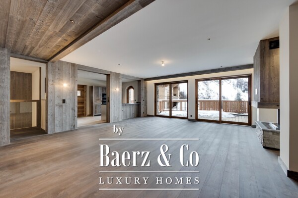 photo 1 4-BEDROOM APARTMENT