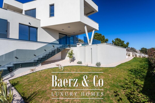 photo 3 Island of Murter, Betina, a beautiful villa with a pool