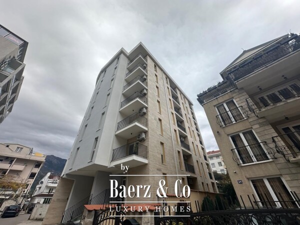 photo 4 Two Bedroom Apartment in Budva Center