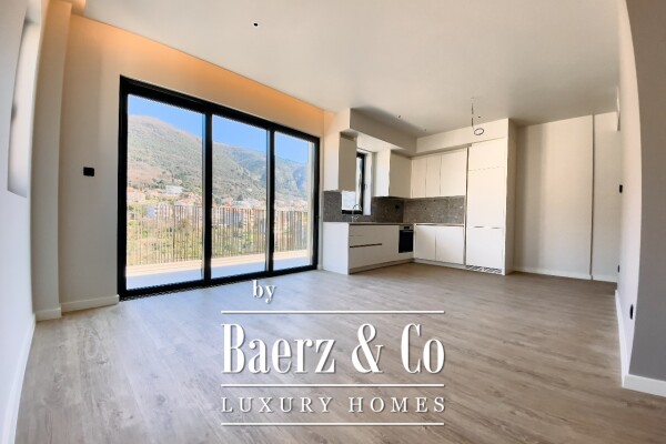 photo 5 Luxurious Two Bedroom Apartment in Tivat close to the Sea