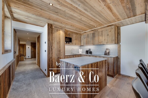 photo 2 4-BEDROOM APARTMENT + DORMITORY