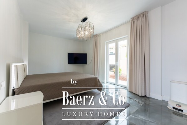 photo 27 Elegant bungalow in prestigious area.