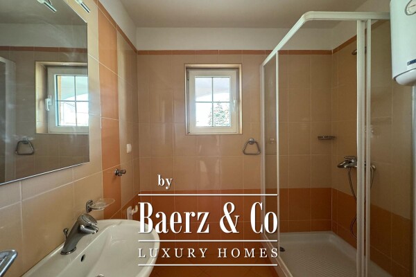 photo 14 Fažana, Valbandon, luxurious villa with three residential units, NKP 360 m2