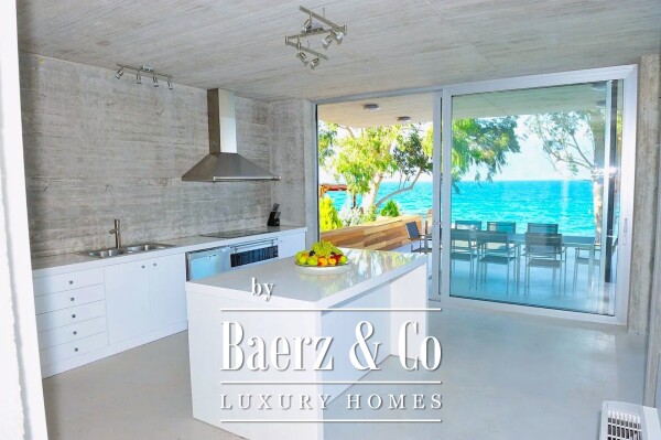 photo 13 1555029 - Villa For sale, Erineo, 434 sq.m., €1.200.000