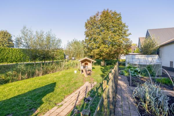 photo 58 Provincialeweg Oost 64