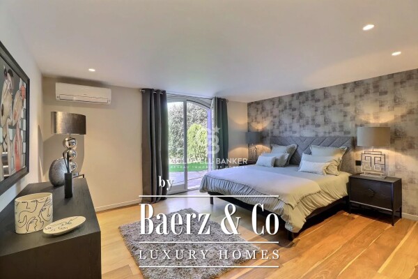 photo 15 EXCEPTIONAL LOCATION - VILLA WITH VIEW