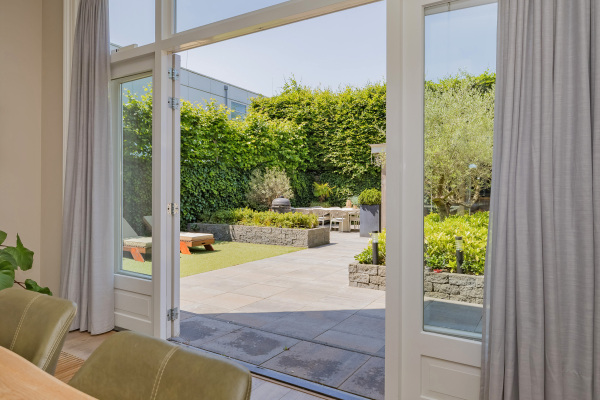 photo 21 Heereweg 304