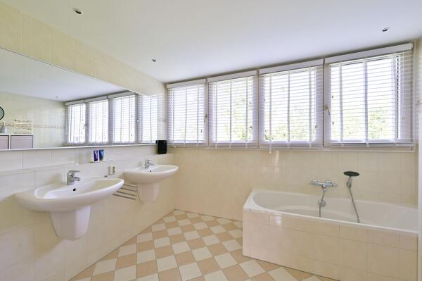 photo 19 Herenweg 57