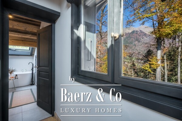 photo 17 OFF MARKET - Beautiful 6 bedroom luxury chalet - Mountain view