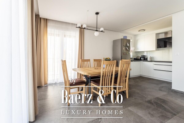 photo 3 Podstrana, newly built house with three apartments 100 meters from the beach