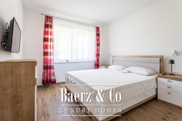 photo 16 Podstrana, newly built house with three apartments 100 meters from the beach