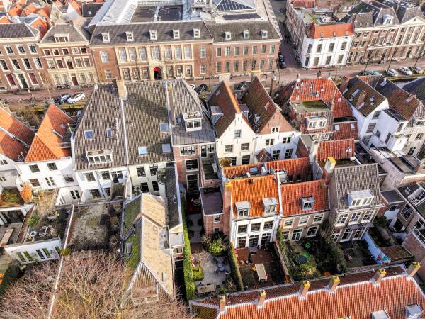 photo 98 Rapenburg 45